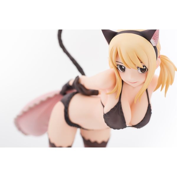 フィギュア: FAIRY TAIL ルーシィ・ハートフィリア 黒猫Gravure_Style 【2015年9月出荷予定分】:  オルカトイズ｜キャラアニ.com