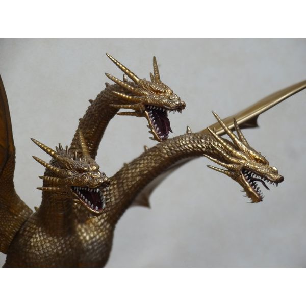 東宝怪獣　モンスターアーツ　ゴジラ　キングギドラ S.H.MonsterArts キングギドラ | 魂ウェブ