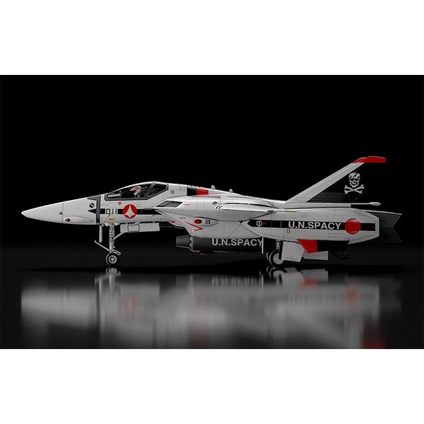 1/20 マクロス PLAMAX MF-45 VF-1 ファイター バルキリー