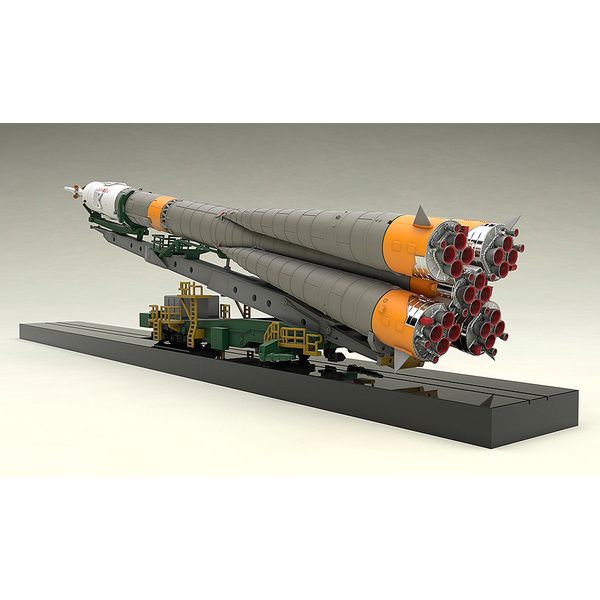 グッドスマイルカンパニー ソユーズロケット+搬送列車