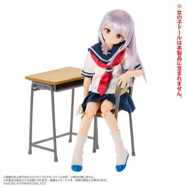 おもちゃ: あぞプラシリーズ 学校の机と椅子 【2021年9月出荷予定分