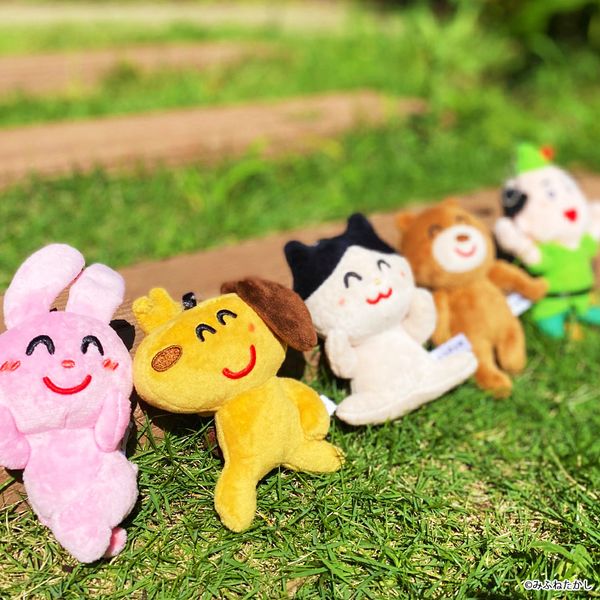 グッズ: いらすとや 「ワンチャン」ぬいぐるみキーホルダー イヌ
