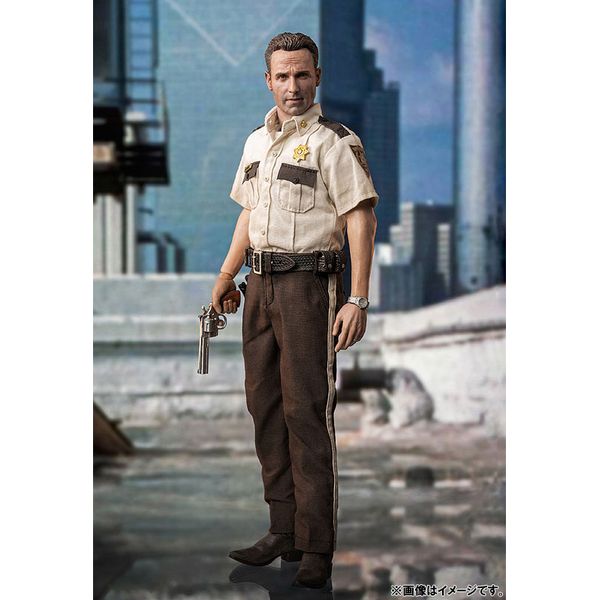 フィギュア: THE WALKING DEAD（ウォーキング・デッド） Rick Grimes （Season 1）（リック・グライムズ（シーズン1））  【2022年3月出荷予定分】: スリーゼロ｜キャラアニ.com