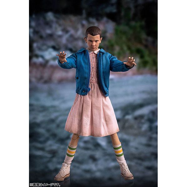 ストレンジャーシングス　イレブン　フィギュア　stranger things Amazon | Stranger Things [ストレンジャー シングス 未知の世界