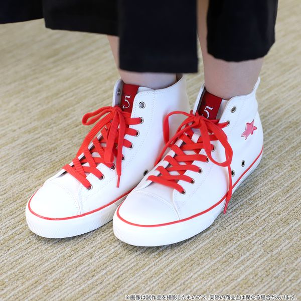 �f�� �ܓ����̉ԉ� �X�j�[�J�[ ����܌� L