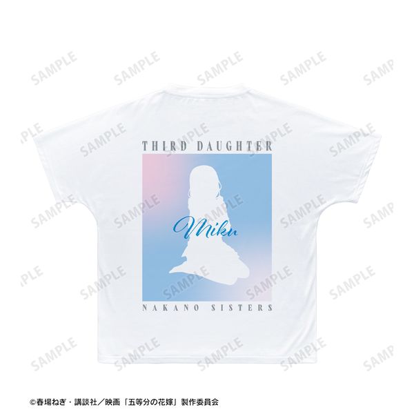Tシャツ　中野三玖(制服エプロンver.) 描き下ろしイラスト Ani-Art clear label フルグラフィックTシャツ ホワイト ユニセックスLサイズ 「映画 五等分の花嫁」 アパレル: 映画 五等分の花嫁 描き下ろしイラスト 中野三玖 制服