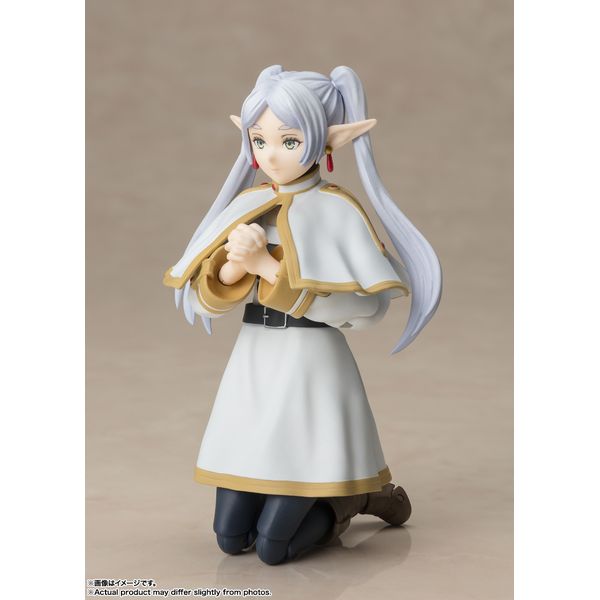 【新品】葬送のフリーレン カラフルフィギュア Amazon.co.jp: 葬送の'フリーレン Glasscape フリーレン