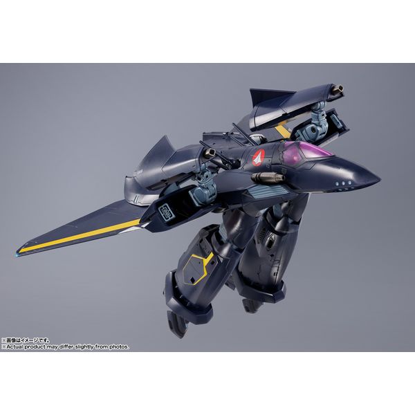 VF-17S ガレージキット フィギュア: マクロス7 DX超合金 VF-17S ナイトメアステルス