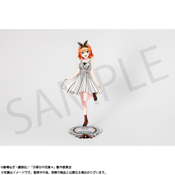 五等分の花嫁* グリッターアクスタ 中野四葉