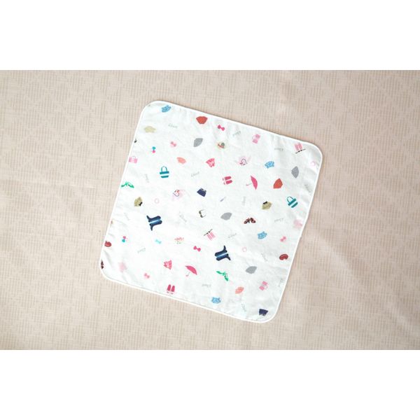 LiccA Imabari handkerchief 'Bonjour'